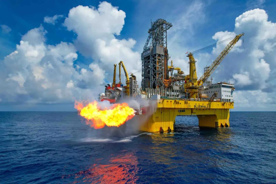 我国首个深水高压项目“深海一号”二期工程的首口开发井作业顺利完成